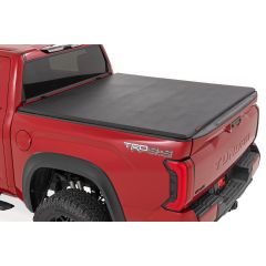 Rough Country Soft Tri-Fold Bed Cover | 5'7" Bed | with and w/o OE Rail | Toyota Tundra (22-26)