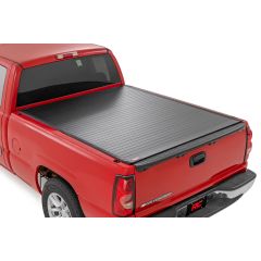 Rough Country Hard Roll Up Bed Cover | 6'7" Bed | Chevy/GMC 1500 (00-06 & Classic)