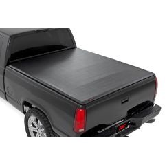 Rough Country Soft Roll Up Bed Cover | 6'7" Bed | Chevy/GMC 1500 (00-06 & Classic)