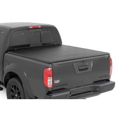 Rough Country Soft Roll Up Bed Cover | 5' Bed | Nissan Frontier 2WD/4WD (2005-2021)