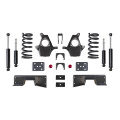 MaxTrac 1999-2006 SILVERADO/SIERRA 1500 2WD 3"/5" LOWERING KIT (V6)