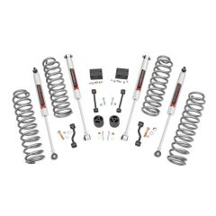 Rough Country 2.5 Inch Lift Kit | Coils | M1 | Jeep Wrangler Unlimited 4WD (2018-2023)